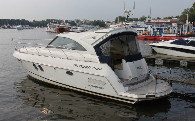 Flagship Favourite 34