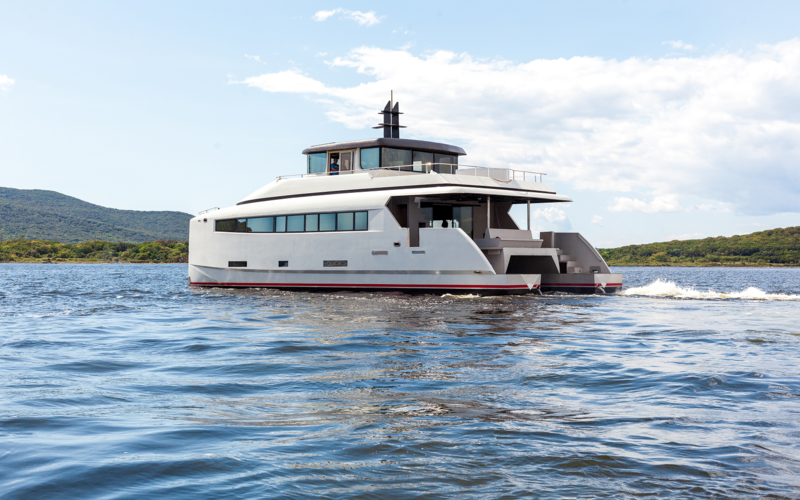 Pacifico Yachts Voyager 199