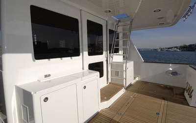 Offshore Yachts 64′ Voyager Extended Cockpit