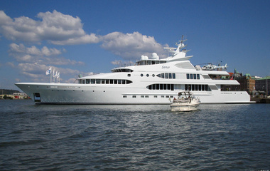 Devonport Yachts Samar