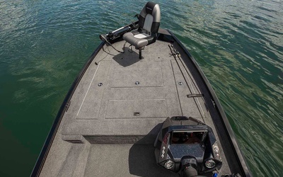 Crestliner XFC 179