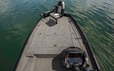 Crestliner XFC 179