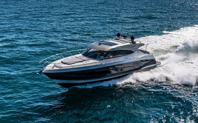 Riviera 5400 Sport Yacht Platinum Edition
