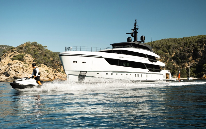 ALUNAUT A 7 RIB