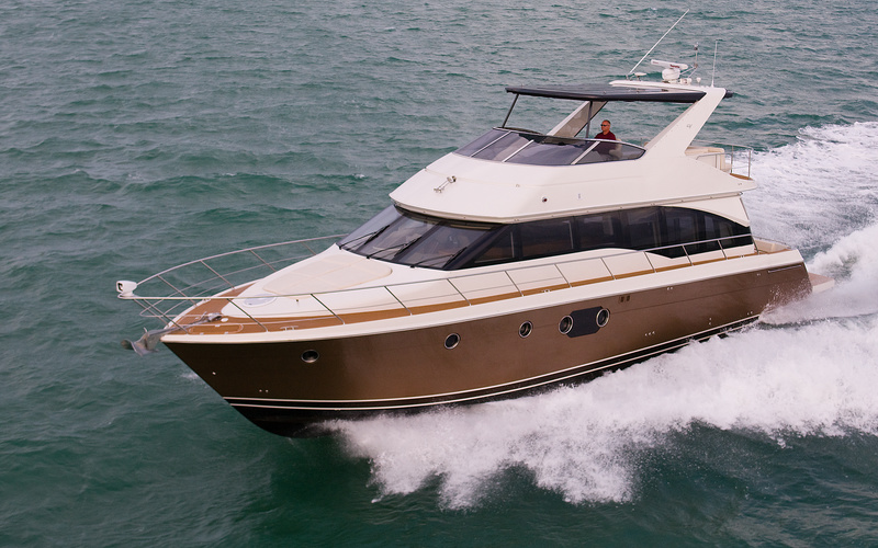 Carver 54 Voyager