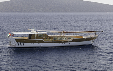 Agantur Shipyard Tornado