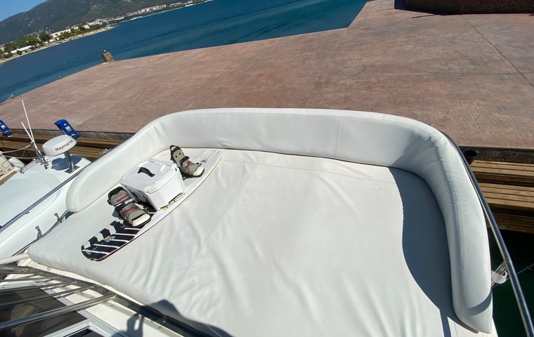 Silverton 35 Motor Yacht (2005)
