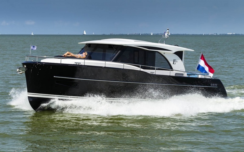 Boarncruiser 1300 Express Sedan