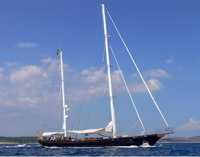 Heli Yachts Lauran