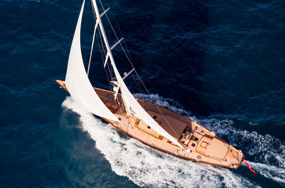 Royal Huisman  Pumula