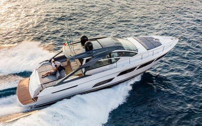 Pershing 5X