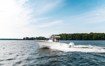 Sea Hunt Ultra 305 SE