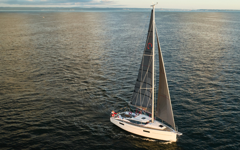 Northman Maxus 35