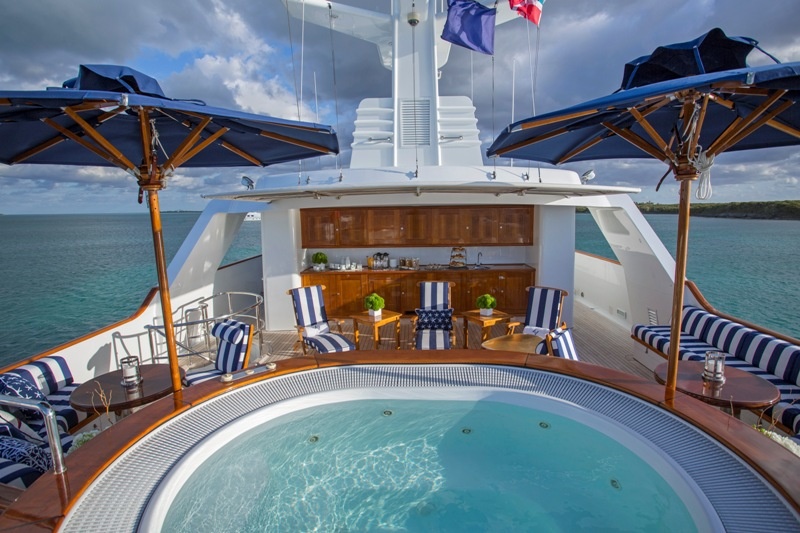 Feadship Lady Victoria