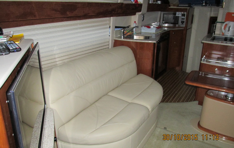 Meridian 341 Sedan (2006)