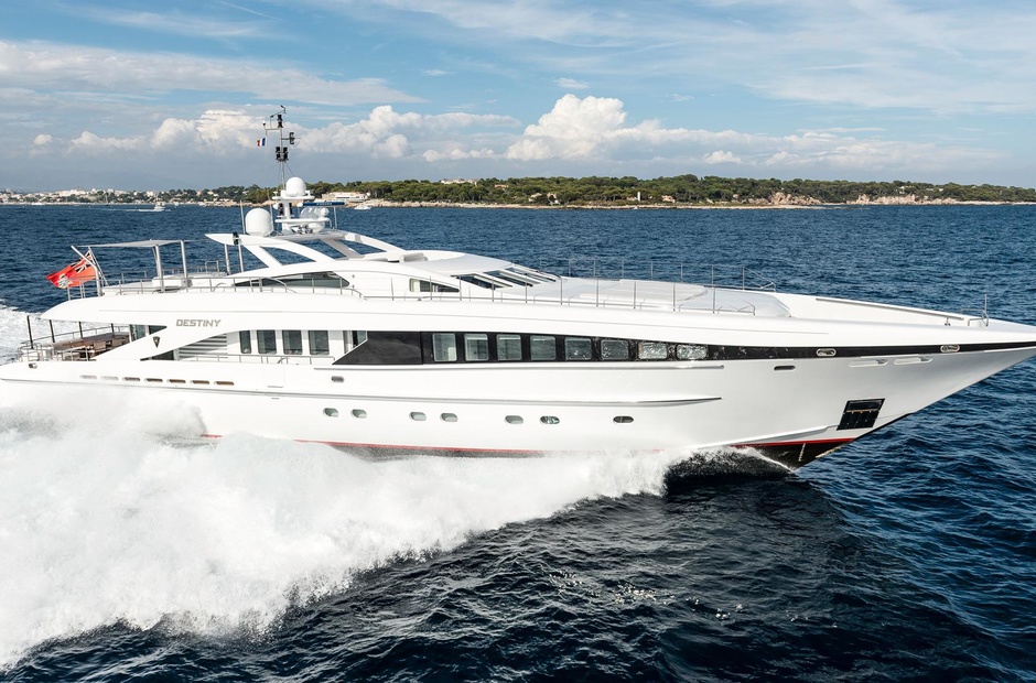 Heesen Angkalia