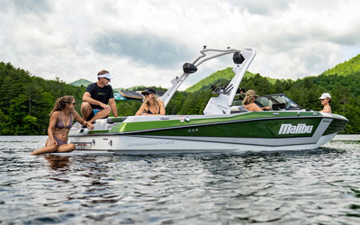 Malibu Wakesetter 21 LX