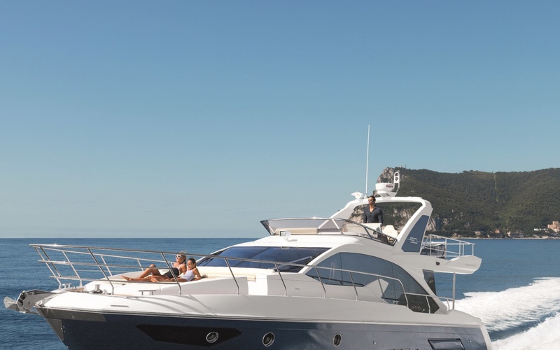 Azimut 50