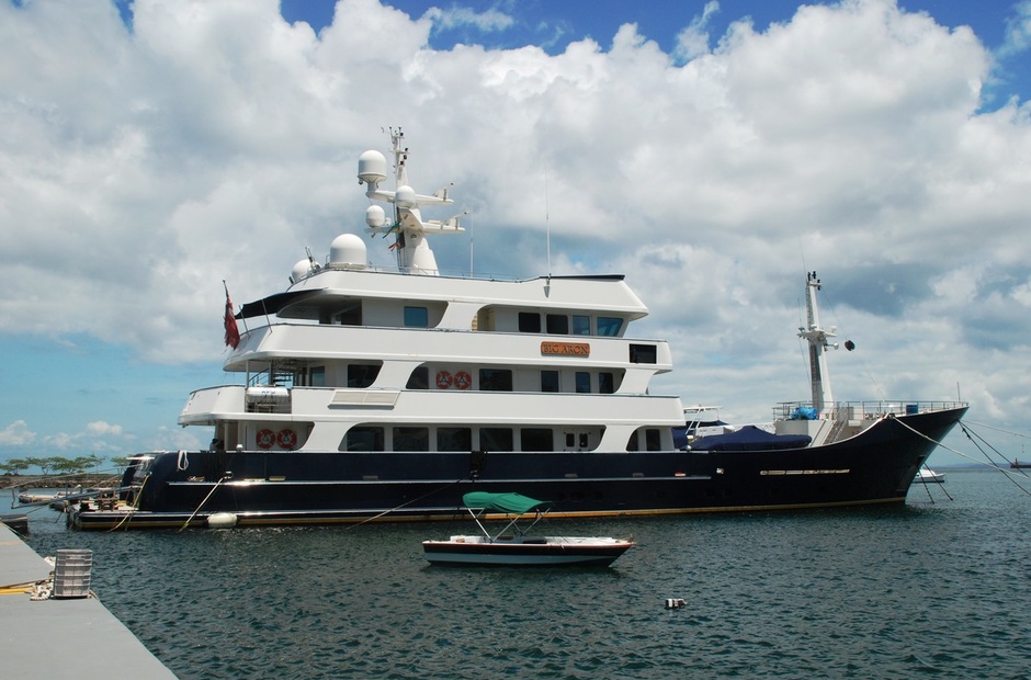 Royal Denship Big Aron