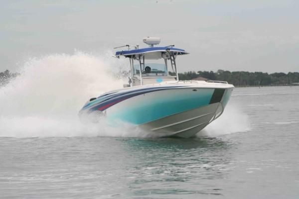 Nor-tech 4300 Cuddy