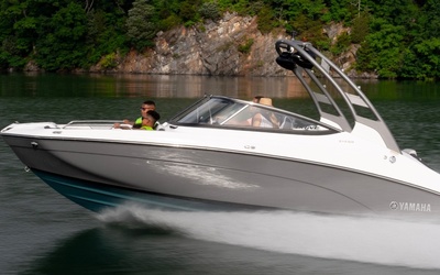 Yamaha 212SE
