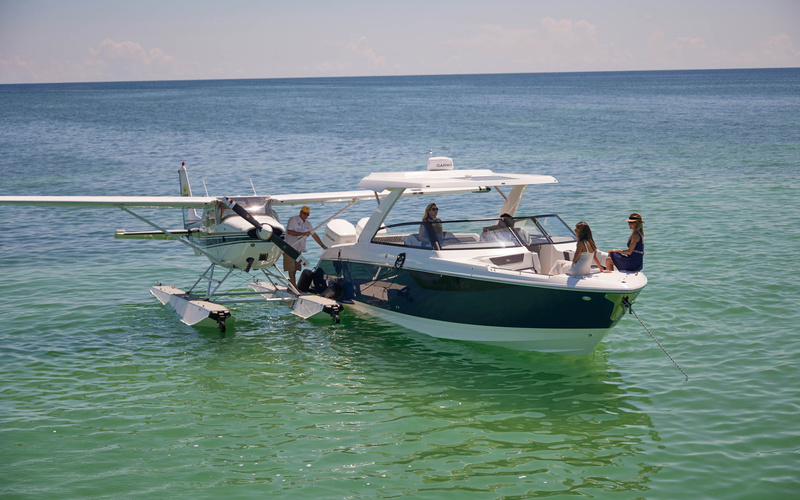 Cobalt R35 Outboard
