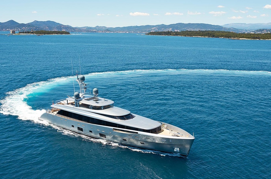 Feadship Lady May