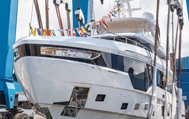 Azimut Lastochka