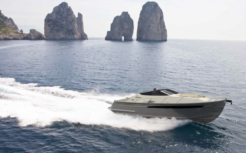 Cantieri Estensi 380 America