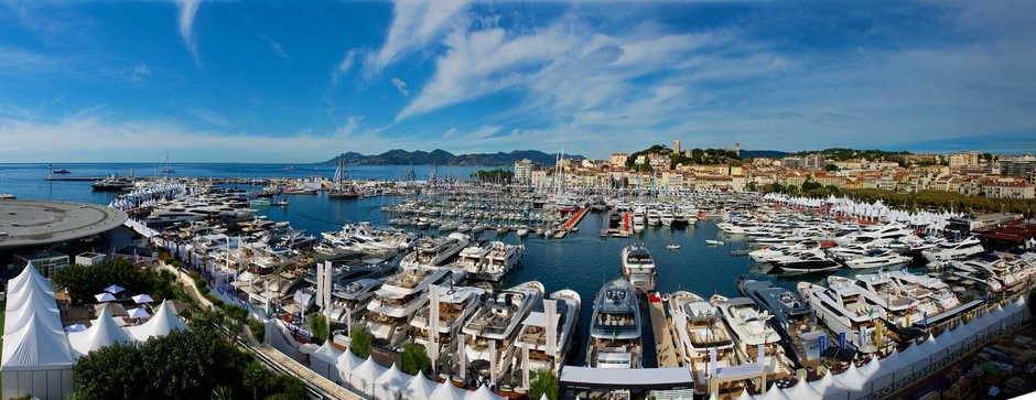 Croisette embankment, Cannes