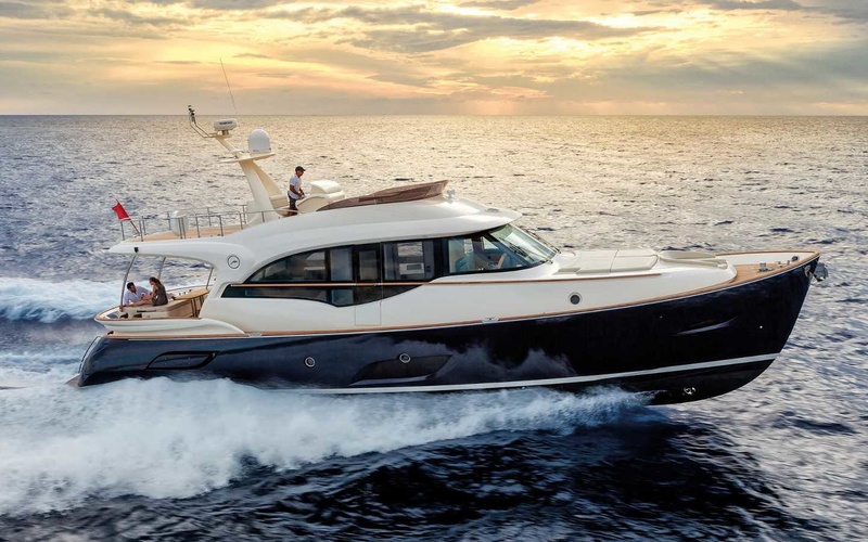 Mochi Craft Dolphin 64 Cruiser