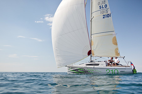 Elan E1