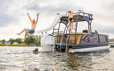 Godfrey AquaPatio Sundeck 255