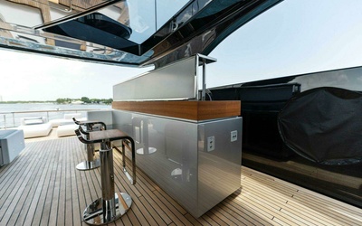 Quicksilver Activ 605 Sundeck