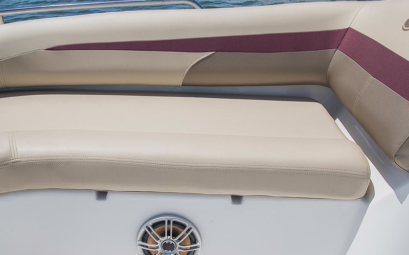 Hurricane SunDeck Sport 201 IO