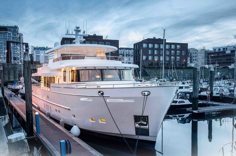 Van der Valk Falcon