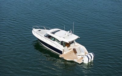 Tiara 48 LE