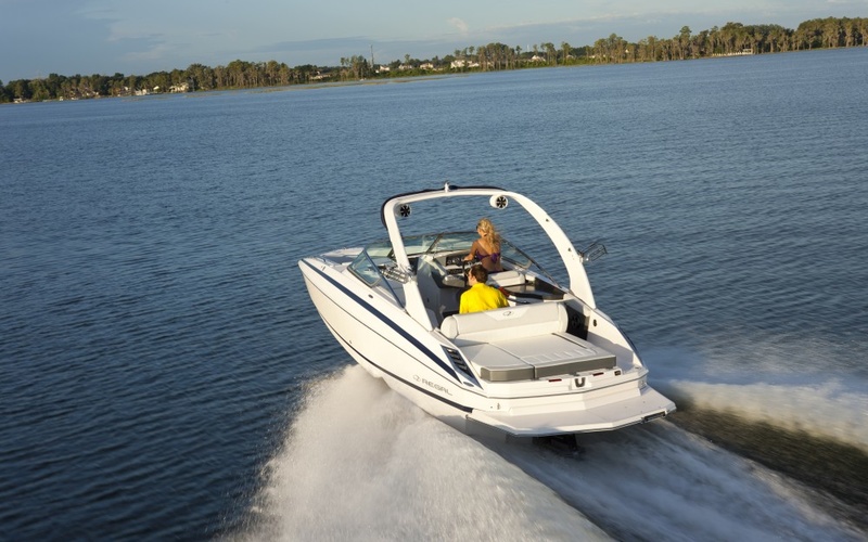 Regal 27 FasDeck
