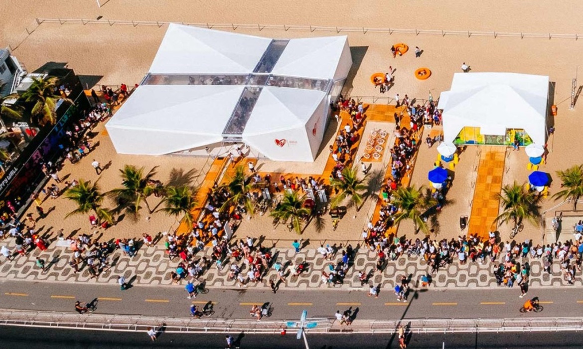 Паруса в море, паруса на земле