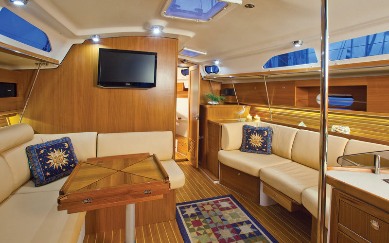 Catalina 385