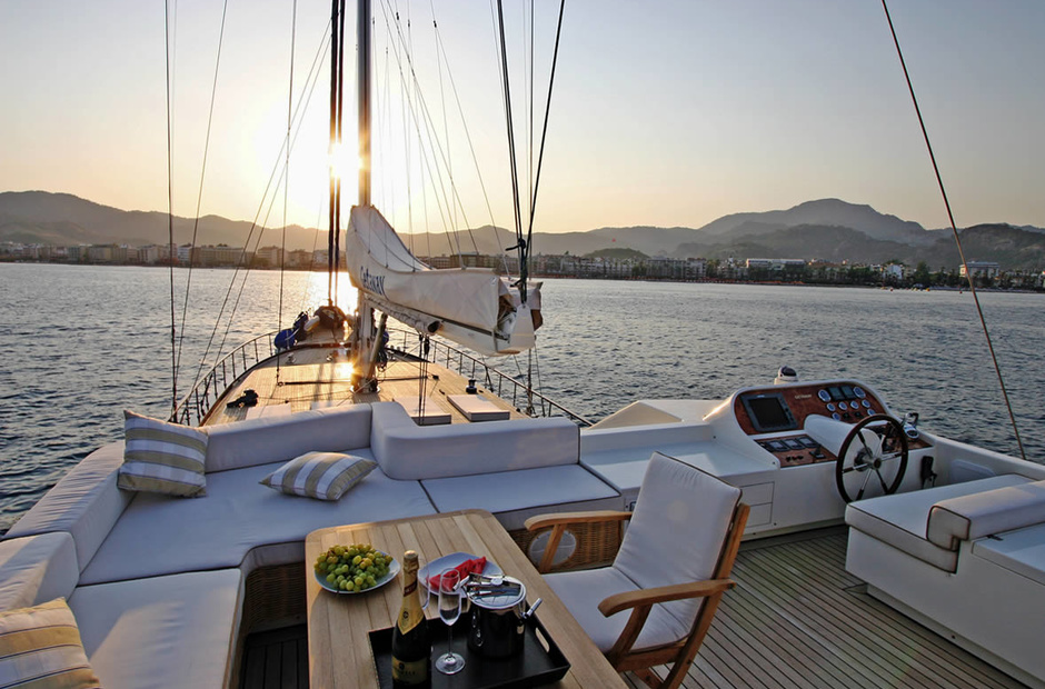 Mural Yachts Getaway