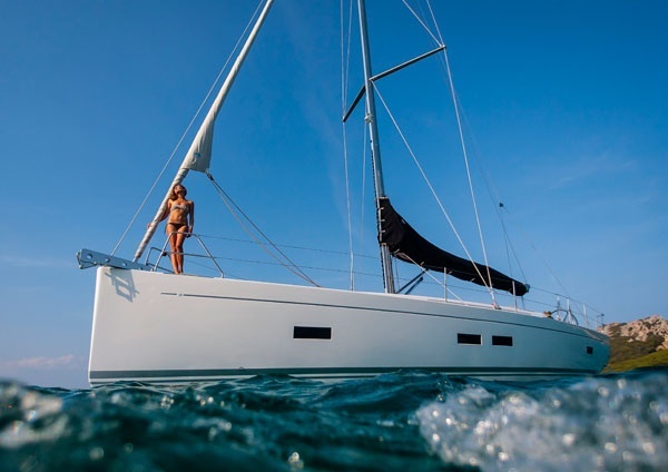 Grand Soleil 47