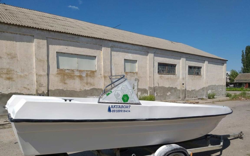 Akua Boat Касатка 560