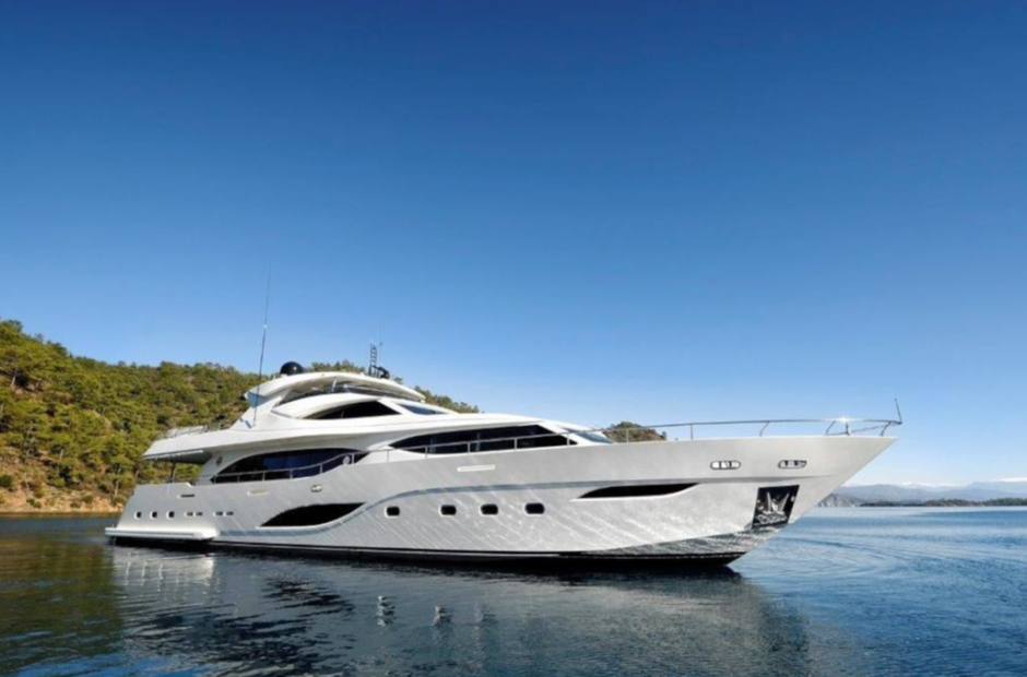 Mengi-Yay Yachts Y