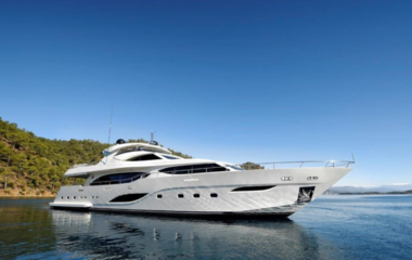 Mengi-Yay Yachts Y