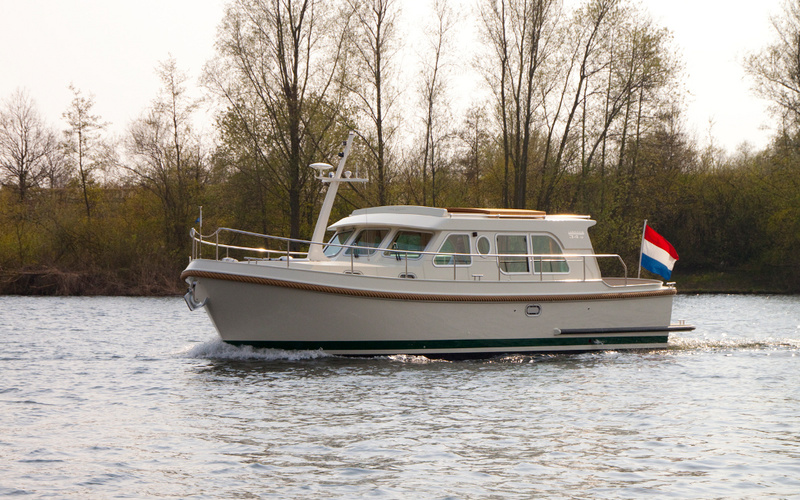 Linssen 34.9 Sedan