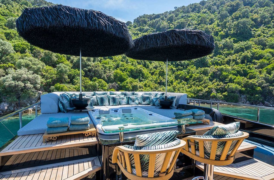 CL Yachts Noam