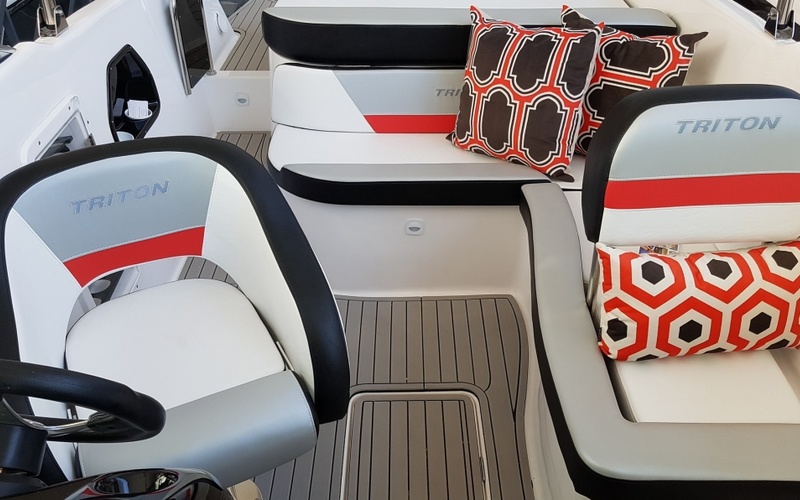 Triton 230 Open
