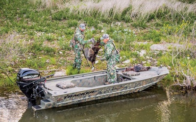 Tracker Grizzly 1548 T Sportsman