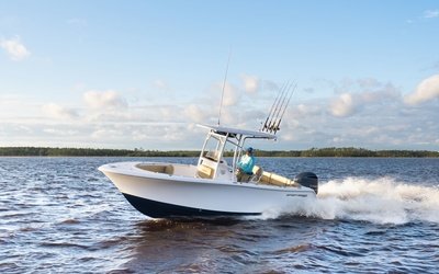 Sportsman Heritage 231 Center Console